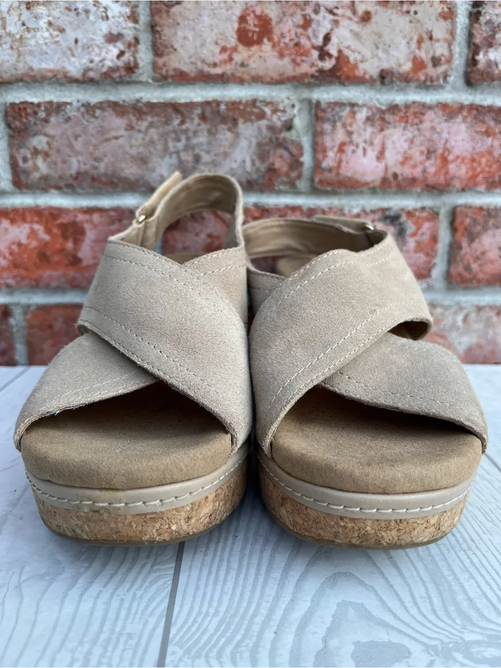 Clarks Giselle Cove Platform Wedge Sandals Sand Taupe Size 7.5 M